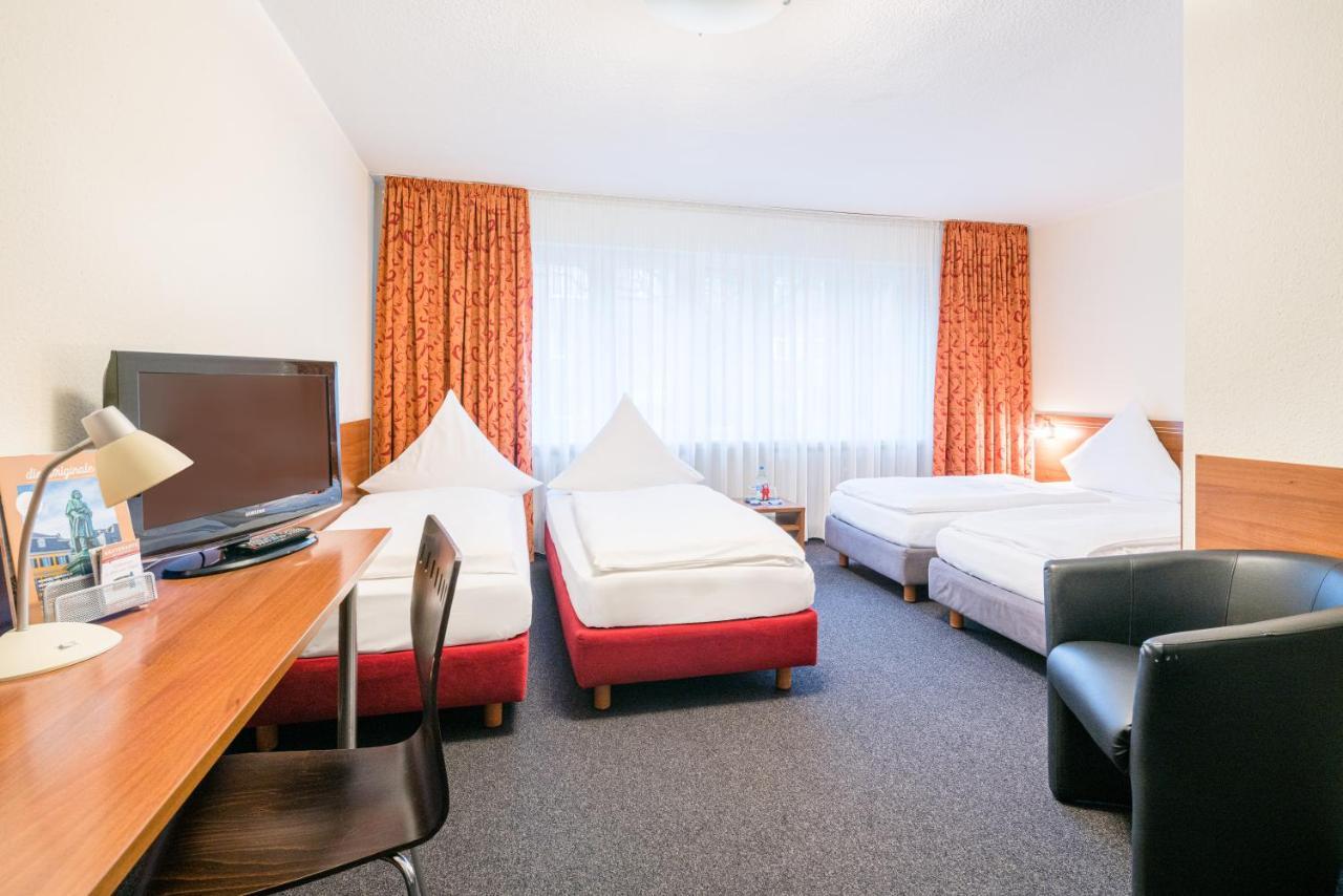 Hotel Astoria Bonn Bagian luar foto